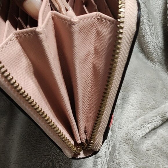 Kate Spade New York By The Pool Flamingo Lacey Wallet - Picture 8 of 12